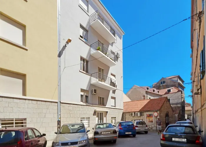 Lilly Διαμέρισμα