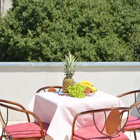 Apartman Lilly *