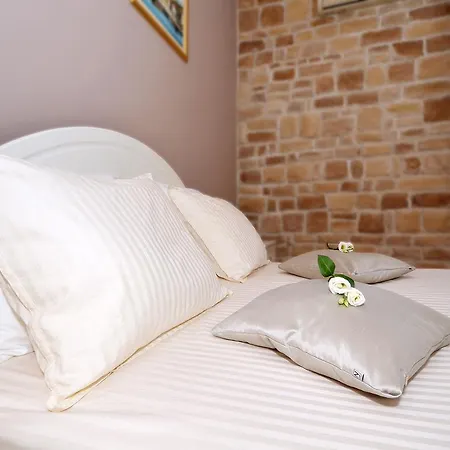 Lilly Apartman Split
